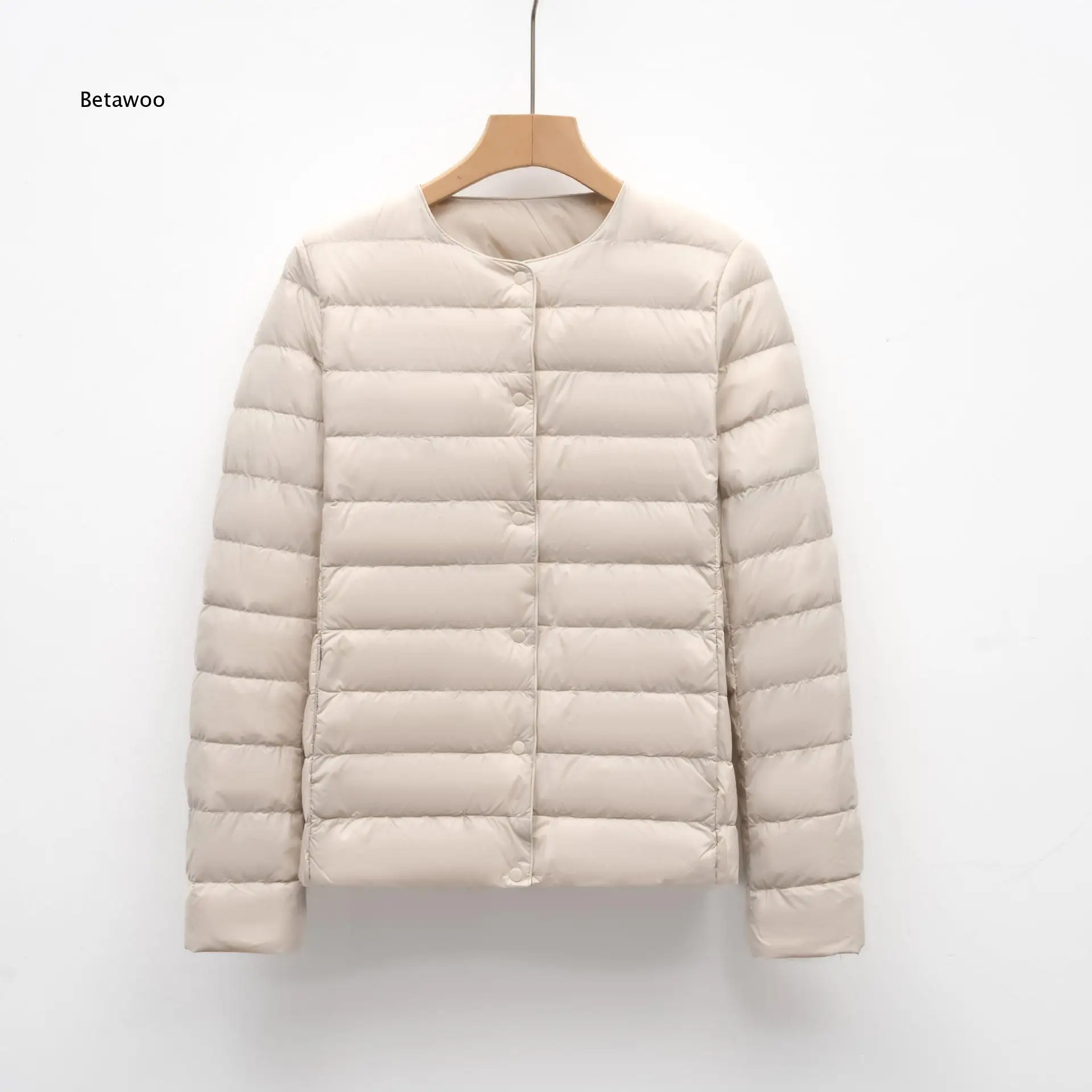 Short round neck lightweight outerwear for women solid color long sleeve warm inner jacket simple design for autumn winter cold