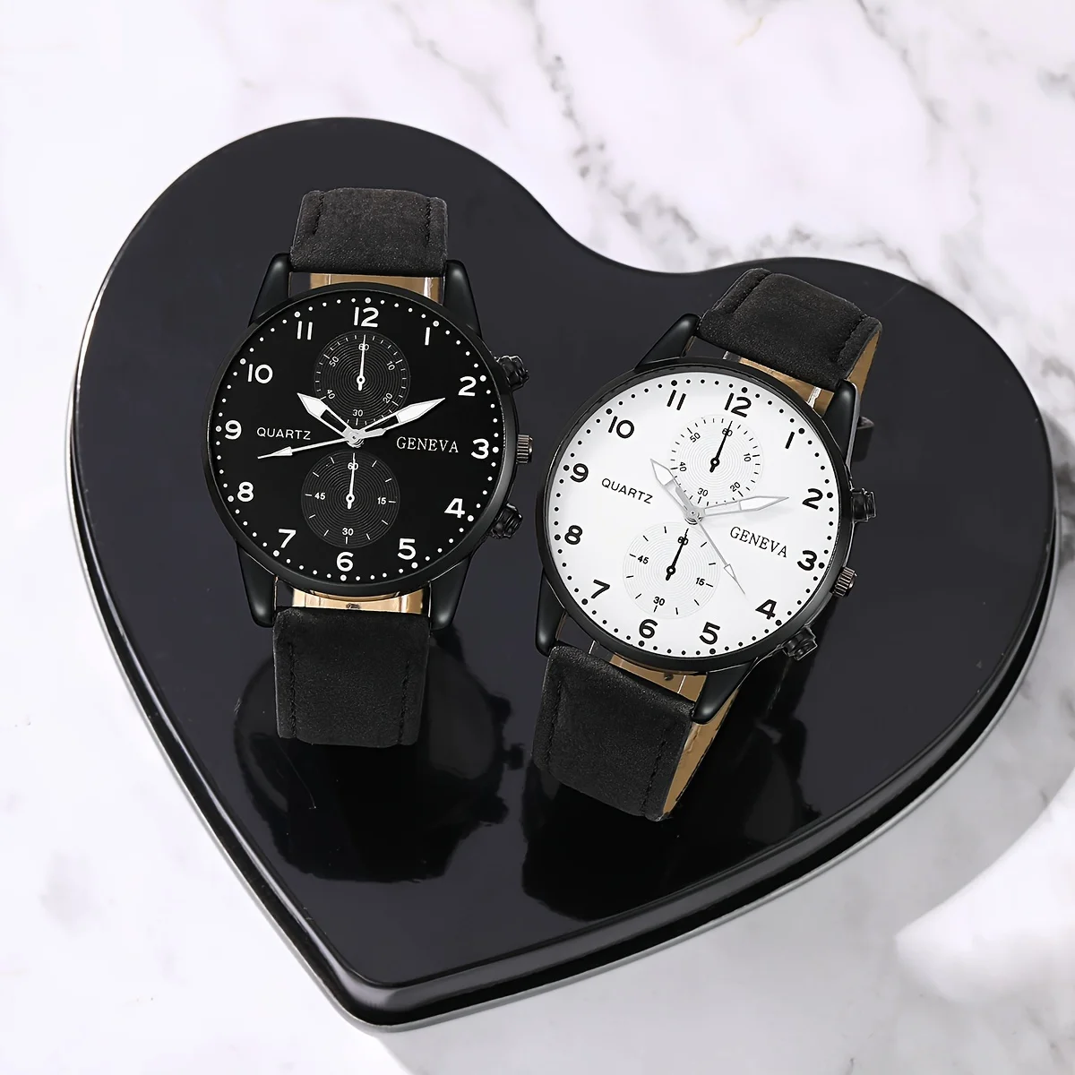 2 Pieces Couple Fashion Quartz Watches - Black and White PU Leather Strap, Perfect for Anniversaries, and Romantic Occasions