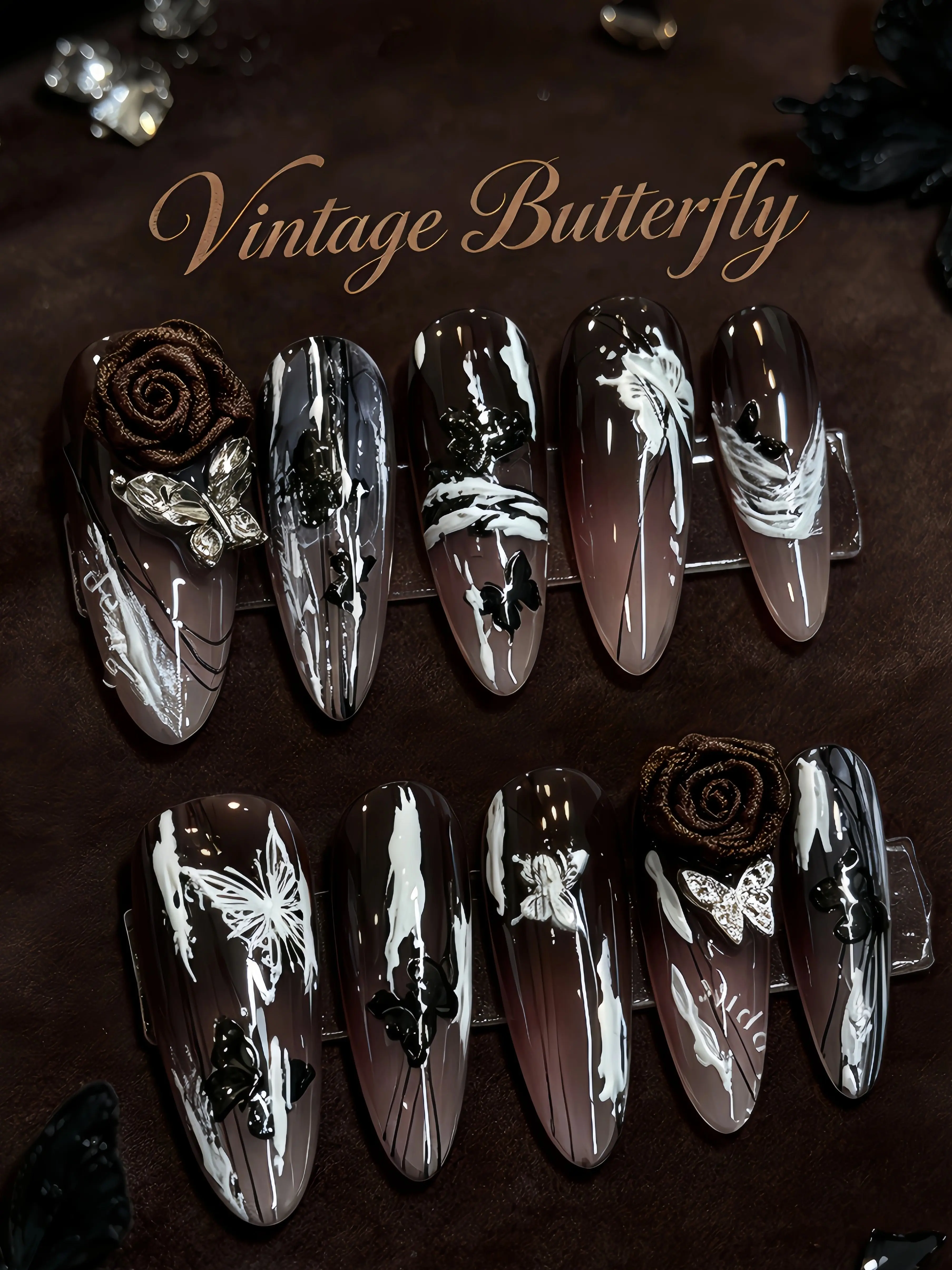 Niche Dark Style Nail Art, Metal Rhinestone Butterfly Black and White Graffiti Hand-Painted Handmade Wearable Nails, Autumn and Winter Vibe Fake Nails