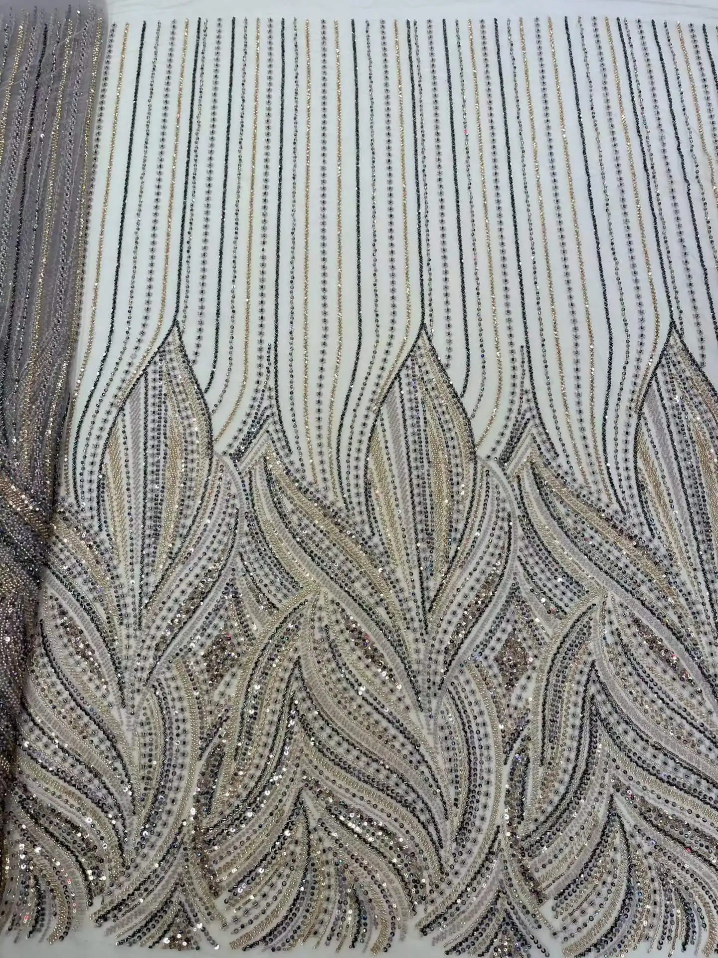

Luxury African Beaded Lace Fabric High Quality 2026 Beads Embroidery French Heavy Laces 5 Yards for Nigerian Wedding Dress