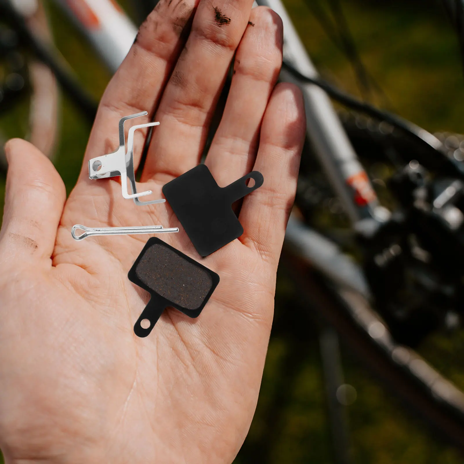 

6Sets Brake Pads Mountain Bike Disc High Performance Wear Resistant for City Folding Bikes Cycling Supply Replacement