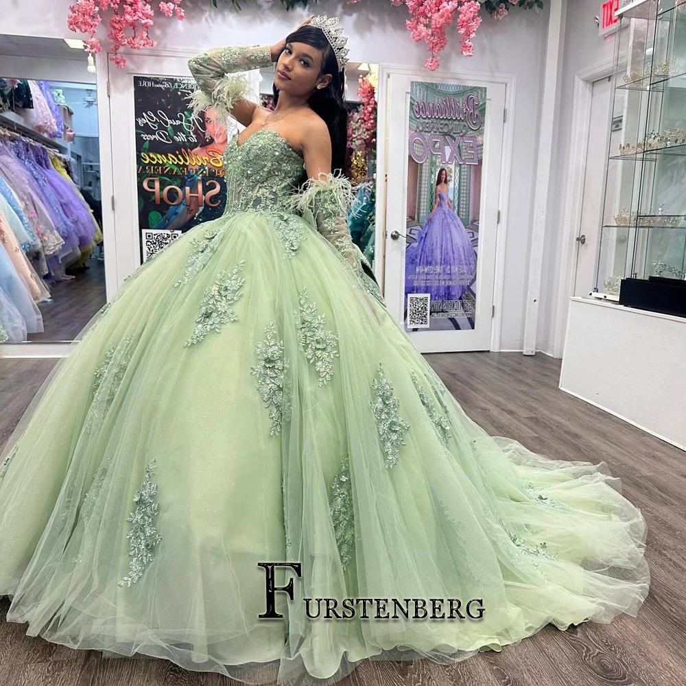 FURSTENBERG Princess Feather Quinceanera Dresses with Detachable Sleeves Lace Bespoke Occasion Dress Robe Rouge Bow Customized