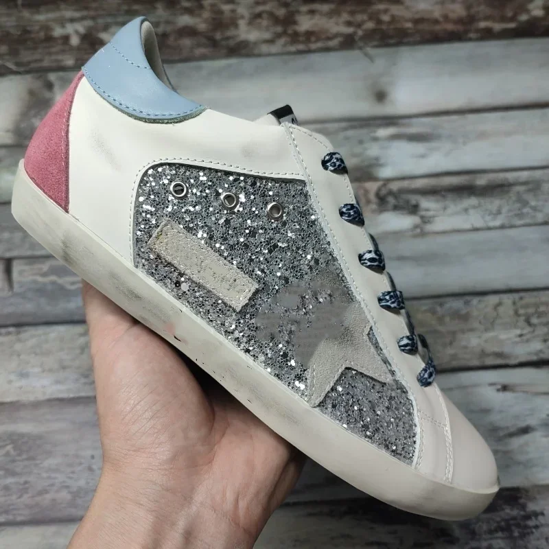 2024 High-end Star Designer New Leather Small Dirty Board Shoes Unisex Women Shoes Height Increasing Men Casual Sneakers