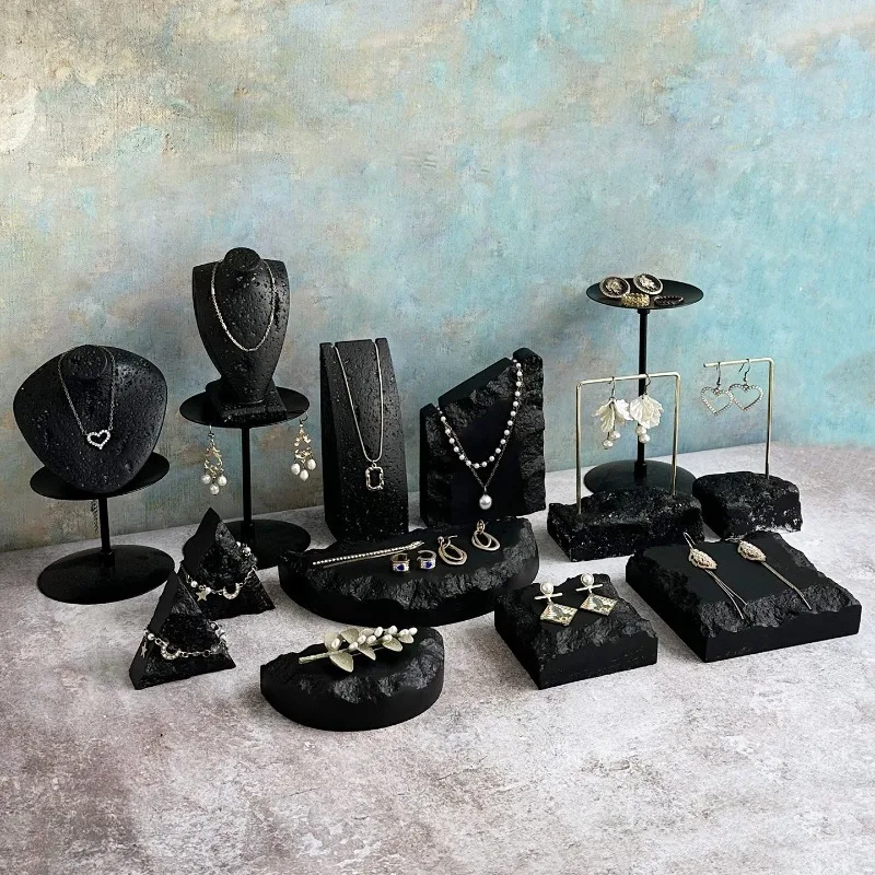 Jeweler Earrings Display Holder Black Necklace Displays Stand Plaster Jewelry Display Rack Luxury Vertical Ring Collection Shelf