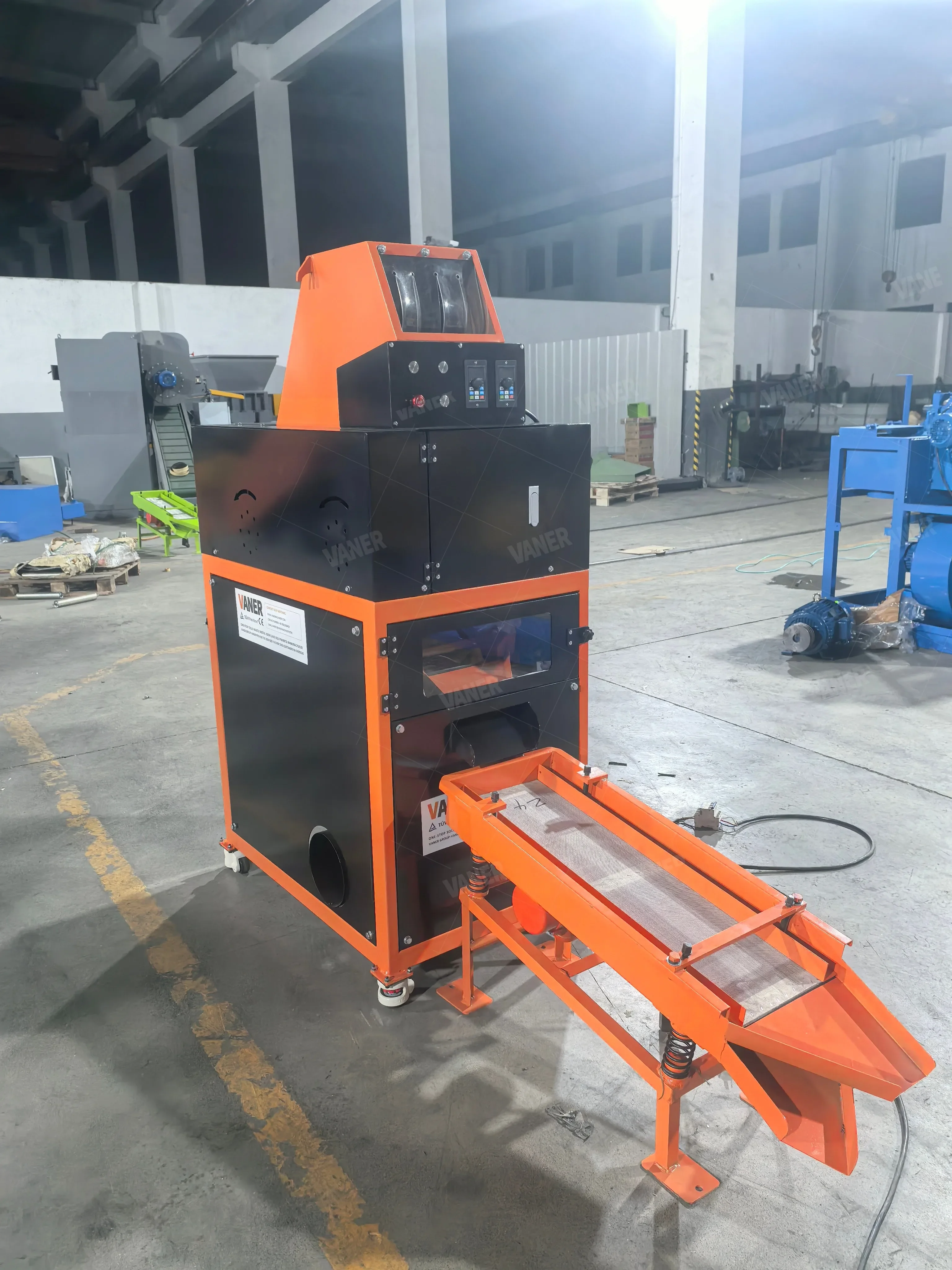 Best Selling Small Copper Cable Shredder Network Cable Recycling Machine Copper/Aluminum Wire Granulator For UK