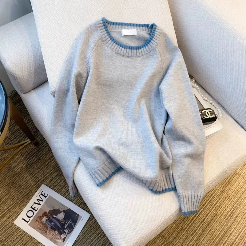 

Новый женский пуловер с круглым вырезом и цветными блоками, уменьшающий возраст свободный утягивающий свитер в ленивом стиле