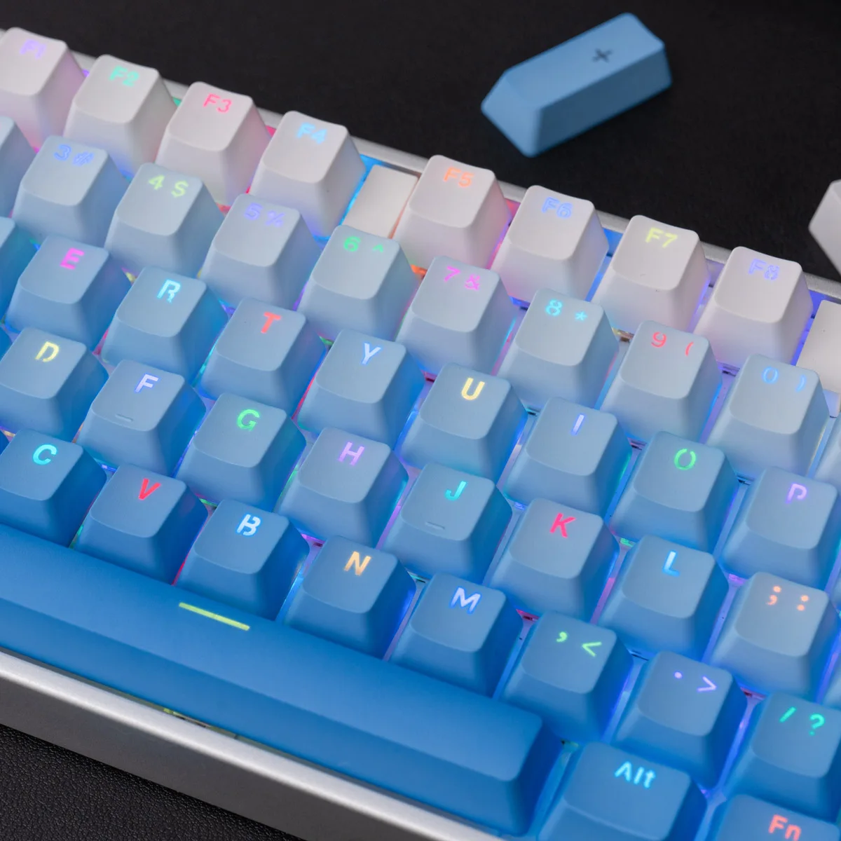 Gradient Blue Engraved Translucent Keycap 120 Keys OEM Profile PBT Two-color Dip Dyeing Personalized Mechanical Keyboard Keycaps