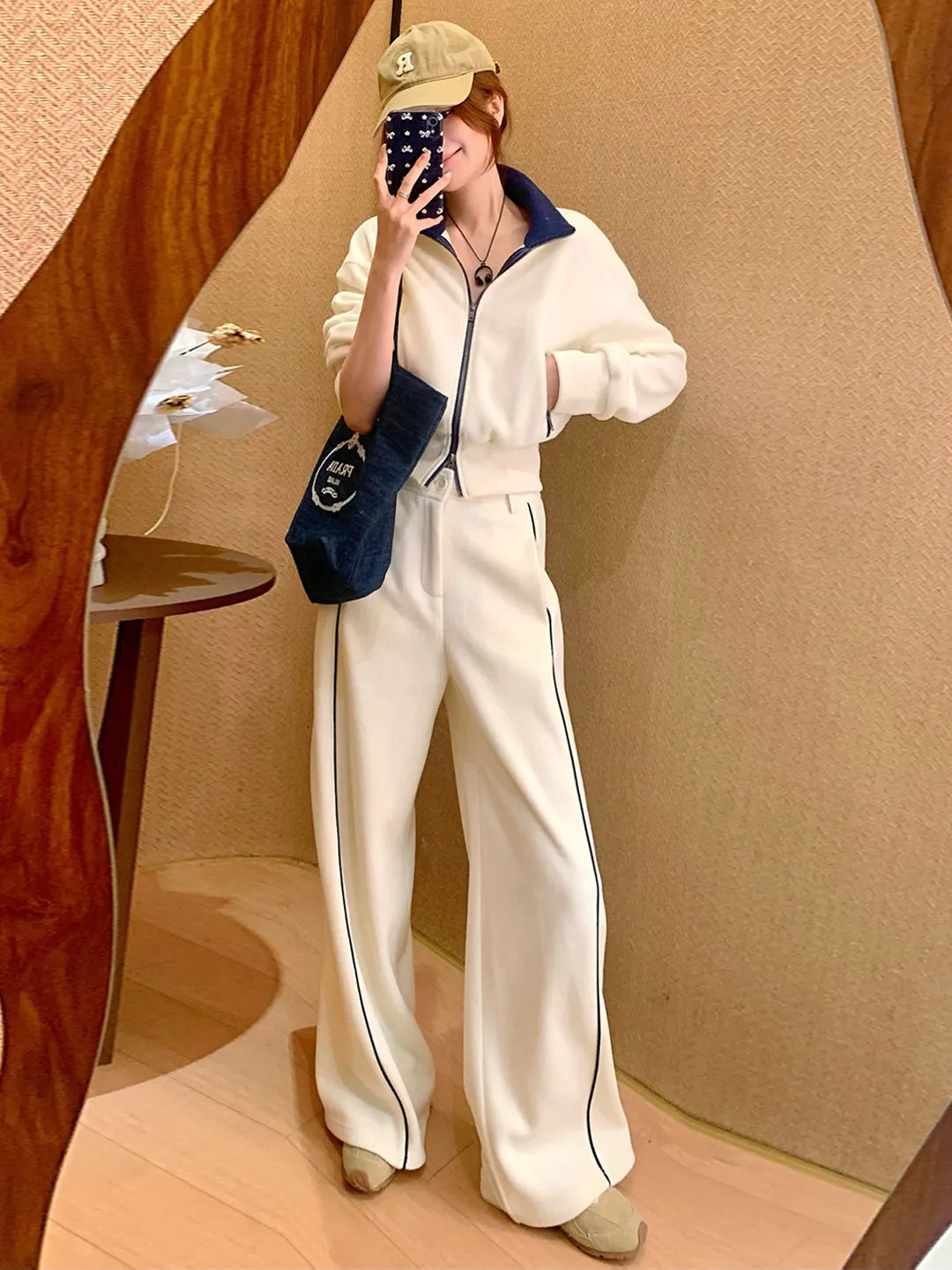 

Short Women's Sportswear Set High Waist Wide Leg Pants Zipper Neck Comfortable Winter Fashion Korean Style Two-Piece Suit