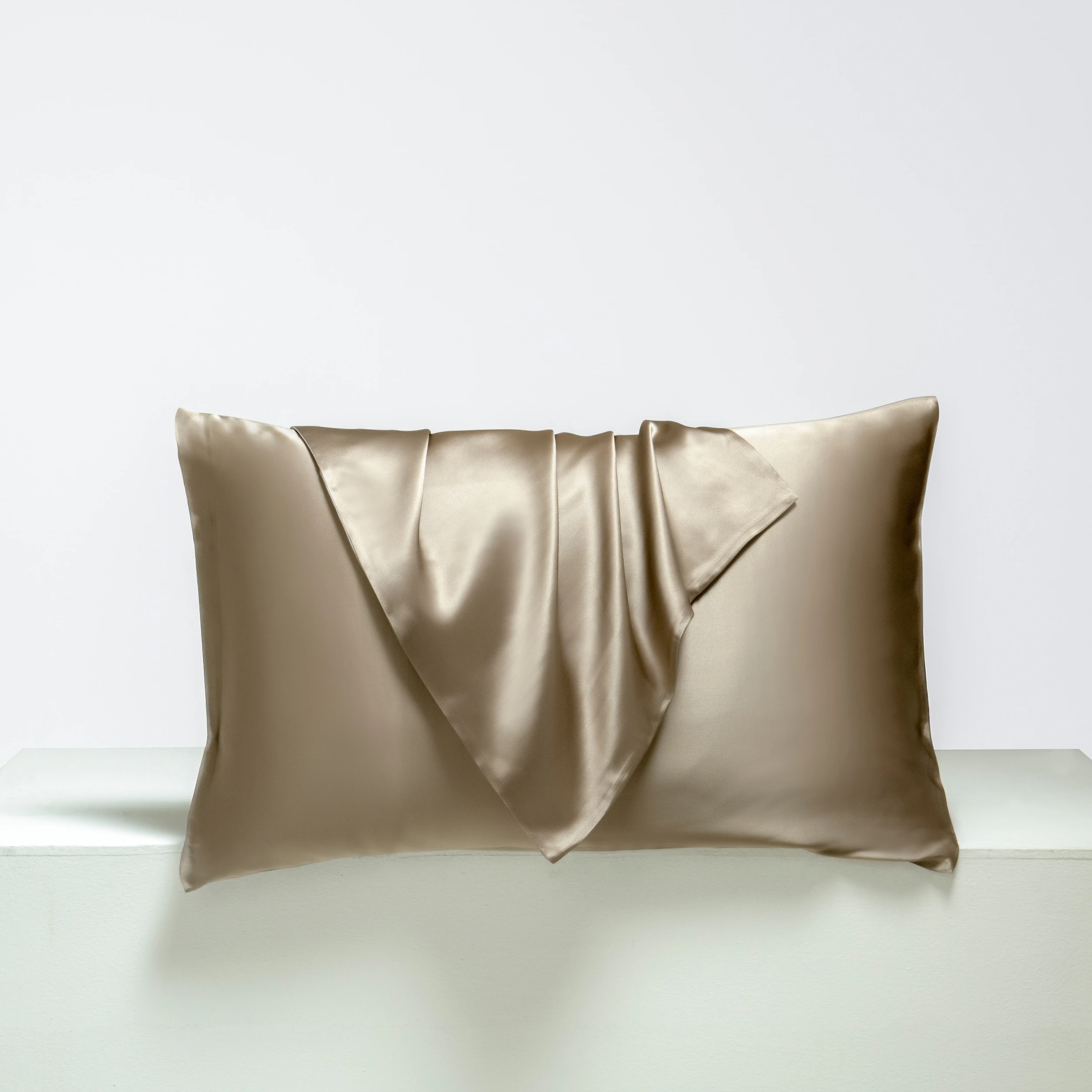 Taie d'oreiller ATNKADDS en so - Silk Pillowcase avis et prix