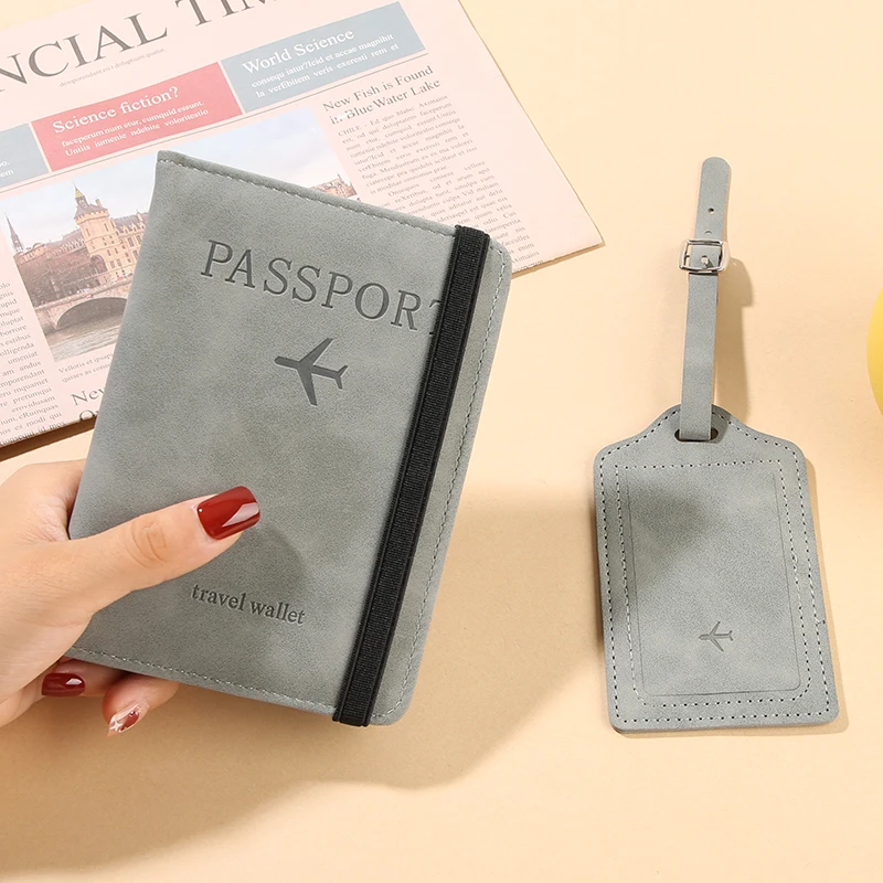 

PU leather anti-magnetic passport bag luggage tag set; leather anti-theft rfid passport holder document bag in stock passport co