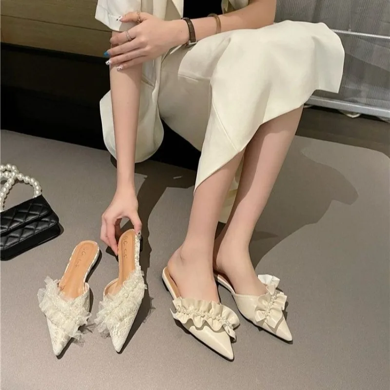 

Женские универсальные повседневные сандалии-мюли в корейском стиле с закрытым носком, новинка лета 2026, с острым носком, мягкой подошвой, сетчатые, на плоской подошве