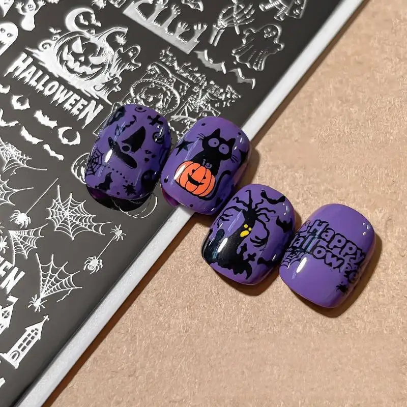 Halloween Nagelkunst-Schablonenplatten aus hochwertigem Edelstahl mit Kürbis-, Totenkopf- und Katzenmuster, 1 Stück für Nagelstudios und Heimgebrauch. – Detail 7