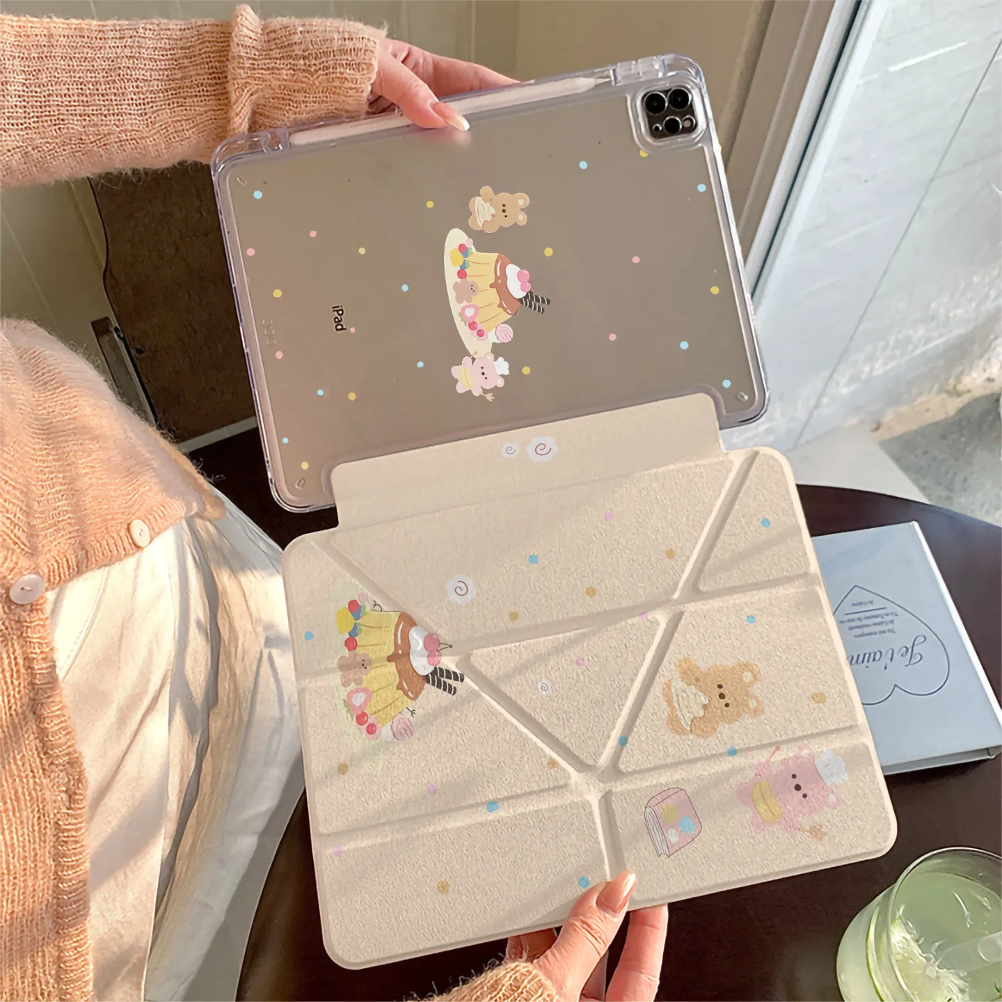 

Чехол для планшета Ins Cartoon Pudding Bear для iPad Pro 11, 12.9, 13 (M2, M4, M3, M5), 8.3, 9.7, 10.2 (5/6/7/8/9/10/11 поколений), Air 3, 4, 5, 6