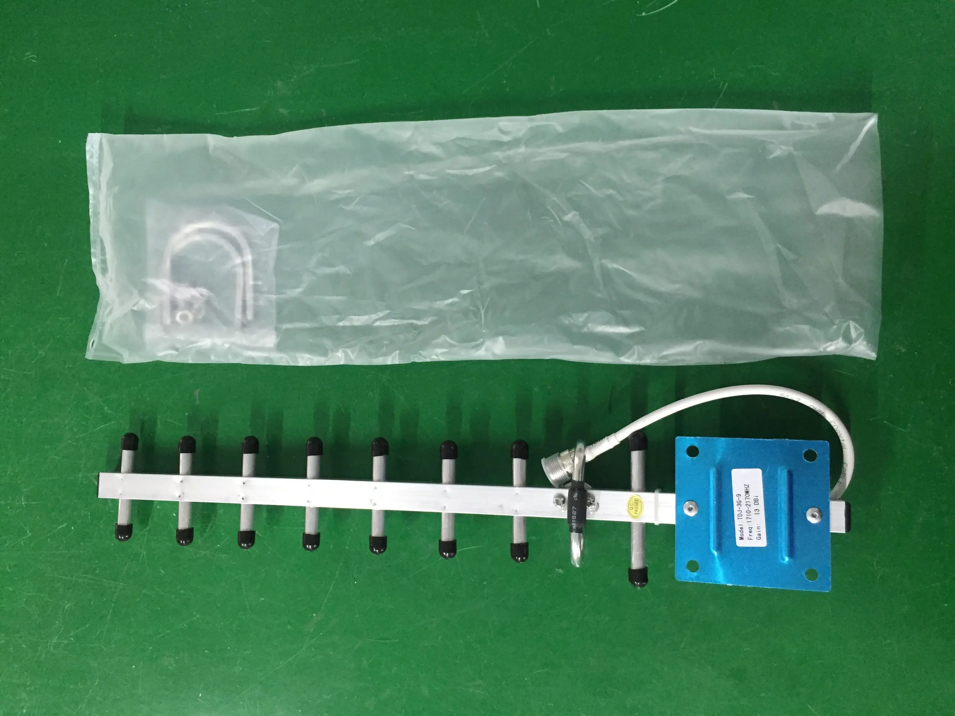 Mobile Phone Signal Amplifier 700-2700mhz Outdoor 9 Unit Yagi Antenna N Mother Head Enhance Organ Parts 3g antenna 433 mhz