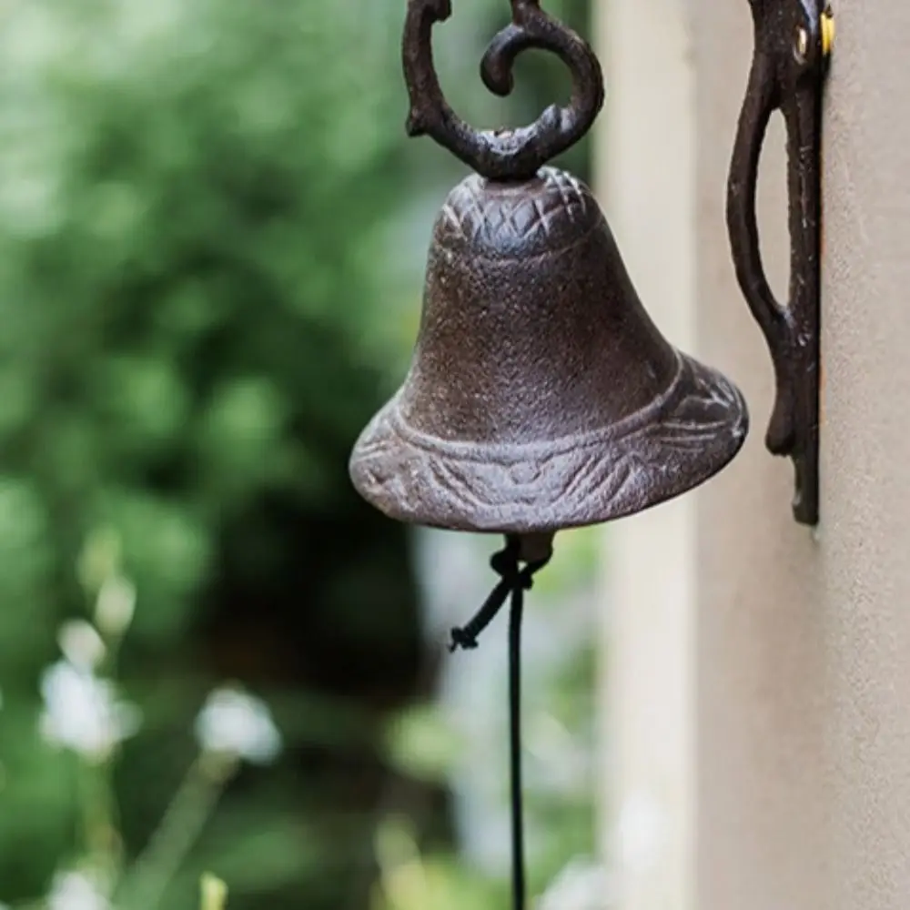 Durable Rustic Cast Iron Bird Doorbell Villa Yard Decoration Vintage Design Birdhand Rattles Entrance Metal Dinner Bell Yard