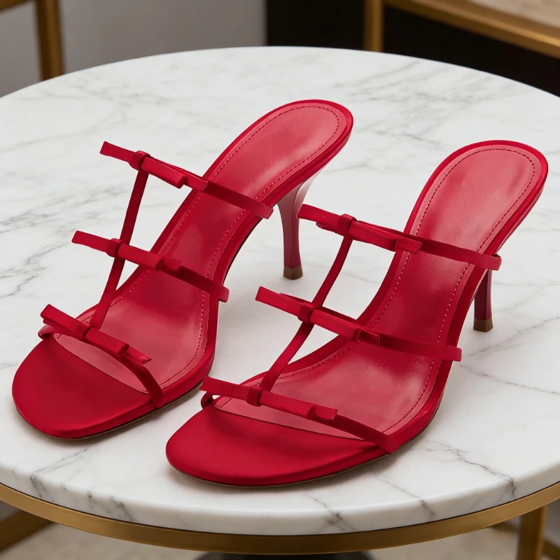 

Модные женские дизайнерские шлепанцы с красным шелковым бантом, узким ремешком и каблуком-шпилькой, летние сексуальные сандалии с открытым носком