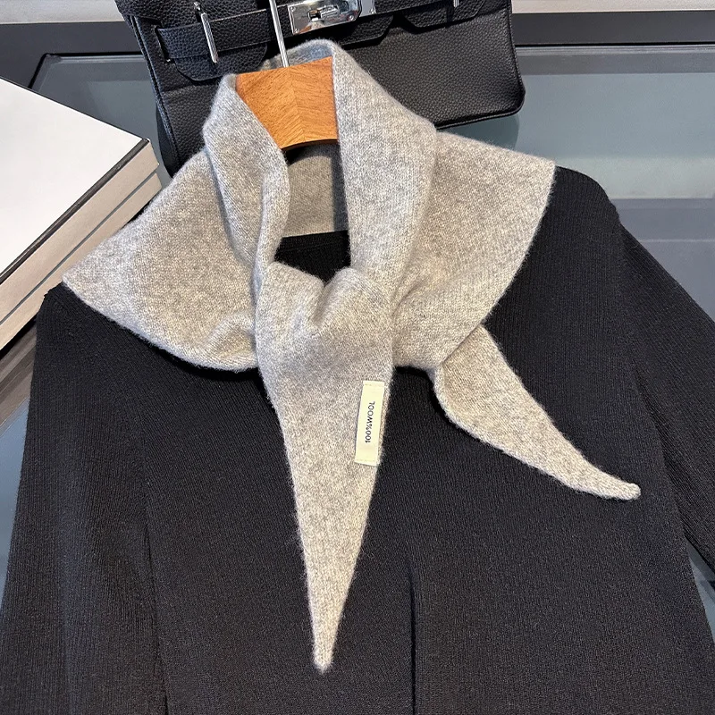 Gestrickter Schal für Damen, 100 % Wolle, warme Winterschals, helles einfarbiges Design, verdickter Schal, weicher Dreieck-Pashmina-Ausschnitt, 2025, NEU