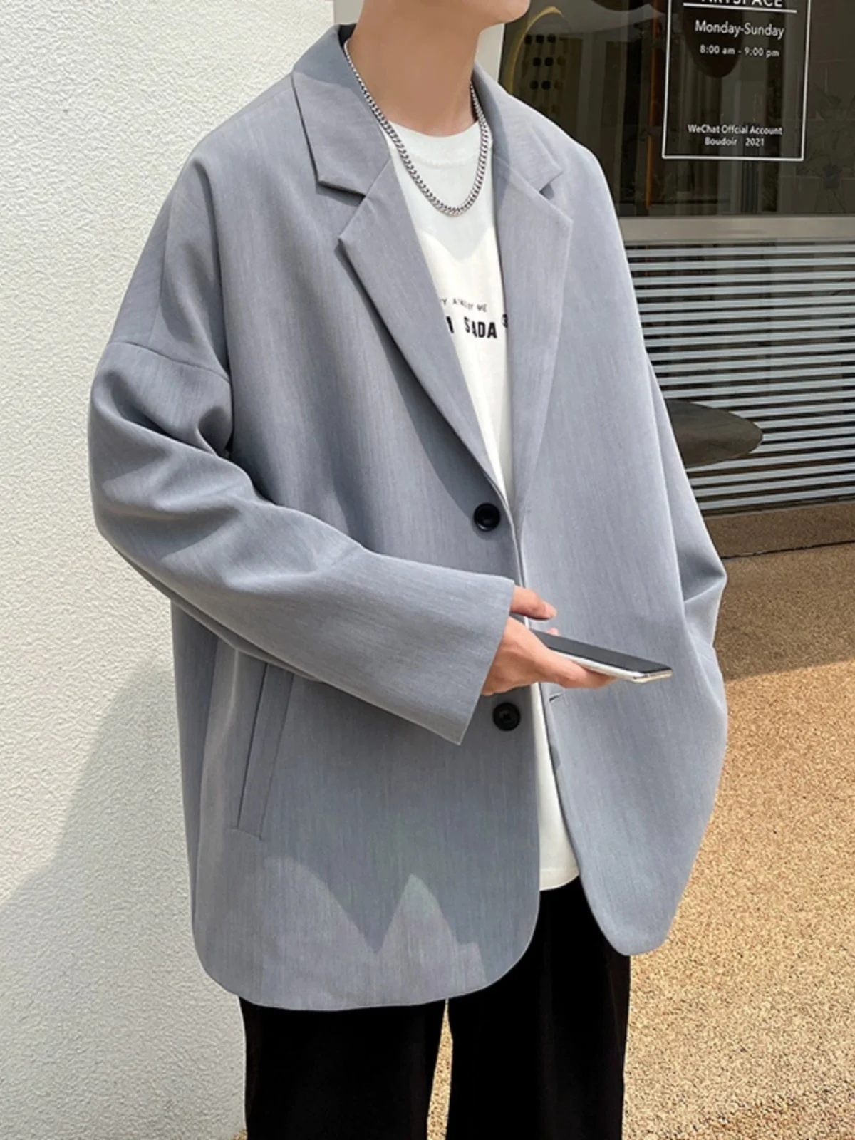 

ay Tailored Men's Jaet oulder Pads Casual Sle Two Buttons Pure Color Autumn Faion Youthful Straight Hemline Suit