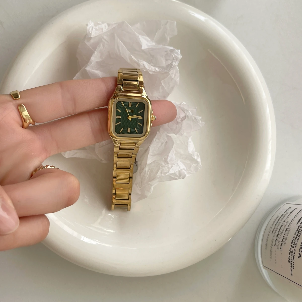 New Small Square Retro Green Women'S Watch, Elegant, Simple, Versatile, Suitable For Work, High-Value Steel Band Quartz Watch