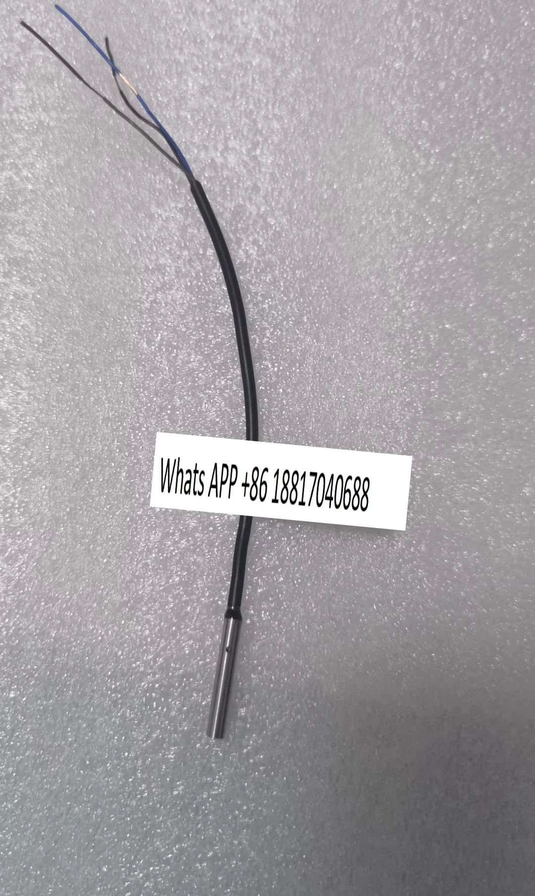 

Machining center Deda first wheel North Ju tool magazine proximity switch E2E-C04SR8-WC-B1-1 tool magazine accessories