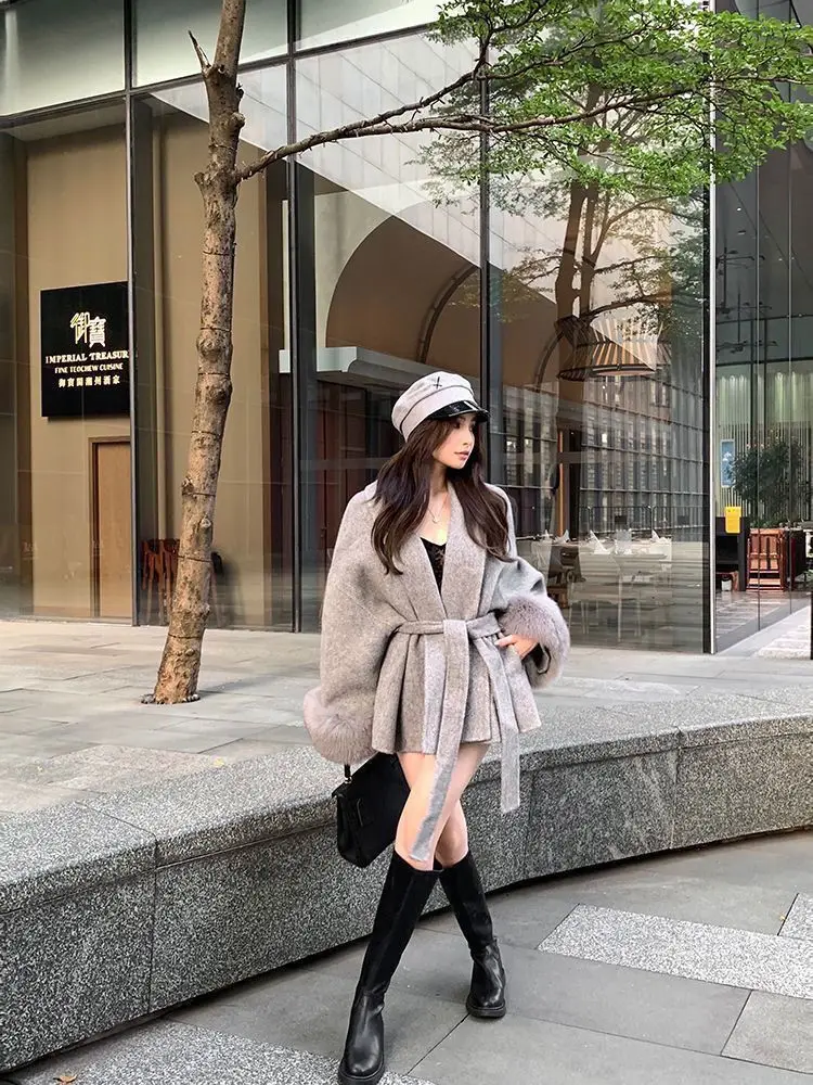 GC 2026 Autumn Women Grey Short Woolen Coat, Loose High‑End Waist Tie‑Up Furry Sleeve Cinched Waist Outerwear