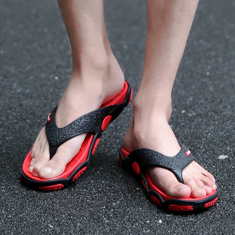 New Fashion Mens Slippers Lightweight Sandals Summer Casual Flip Flops