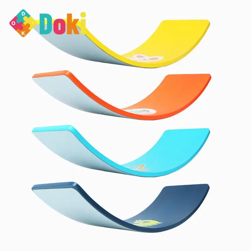 

Doki Toy Children's Wooden Balance Board Plate Are System Training Sport Bending Seesaw Yoga Practice Indoor Toys 2022