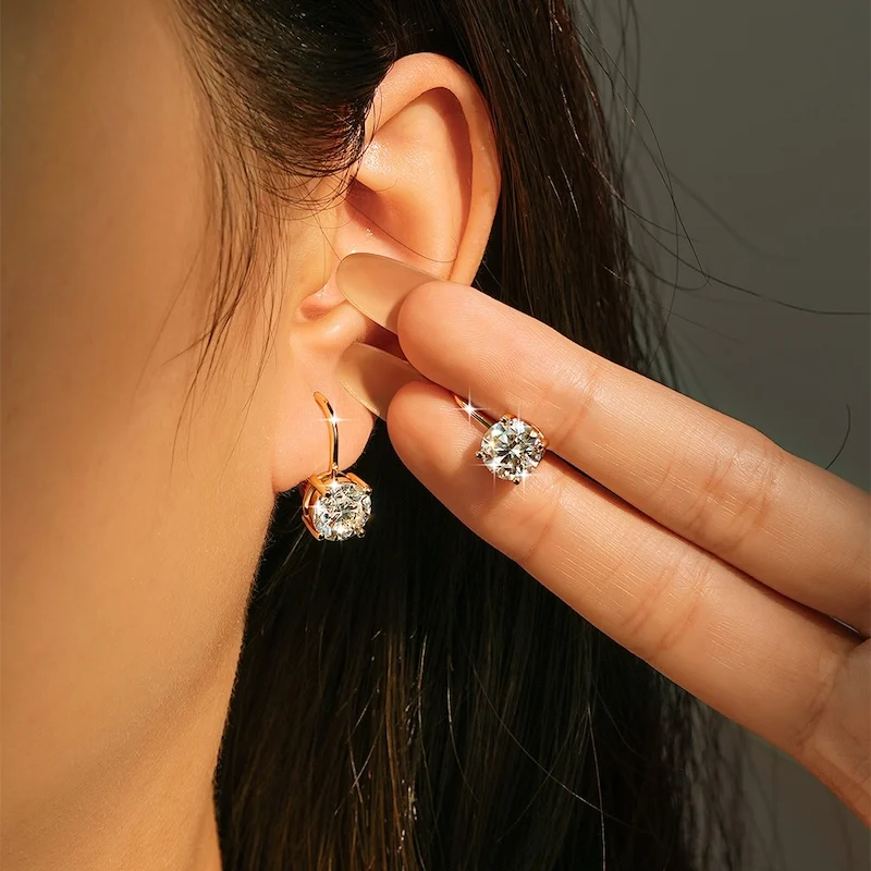 Rrjzz Solitaire 6,5 mm 8 mm Moissanit-Verlobungs-Clip-Ohrringe für Damen, 1 Karat, 2 Karat, Vier-Krallen-Ohrringe mit Hebelverschluss, Schmuckgeschenke – Detail 16