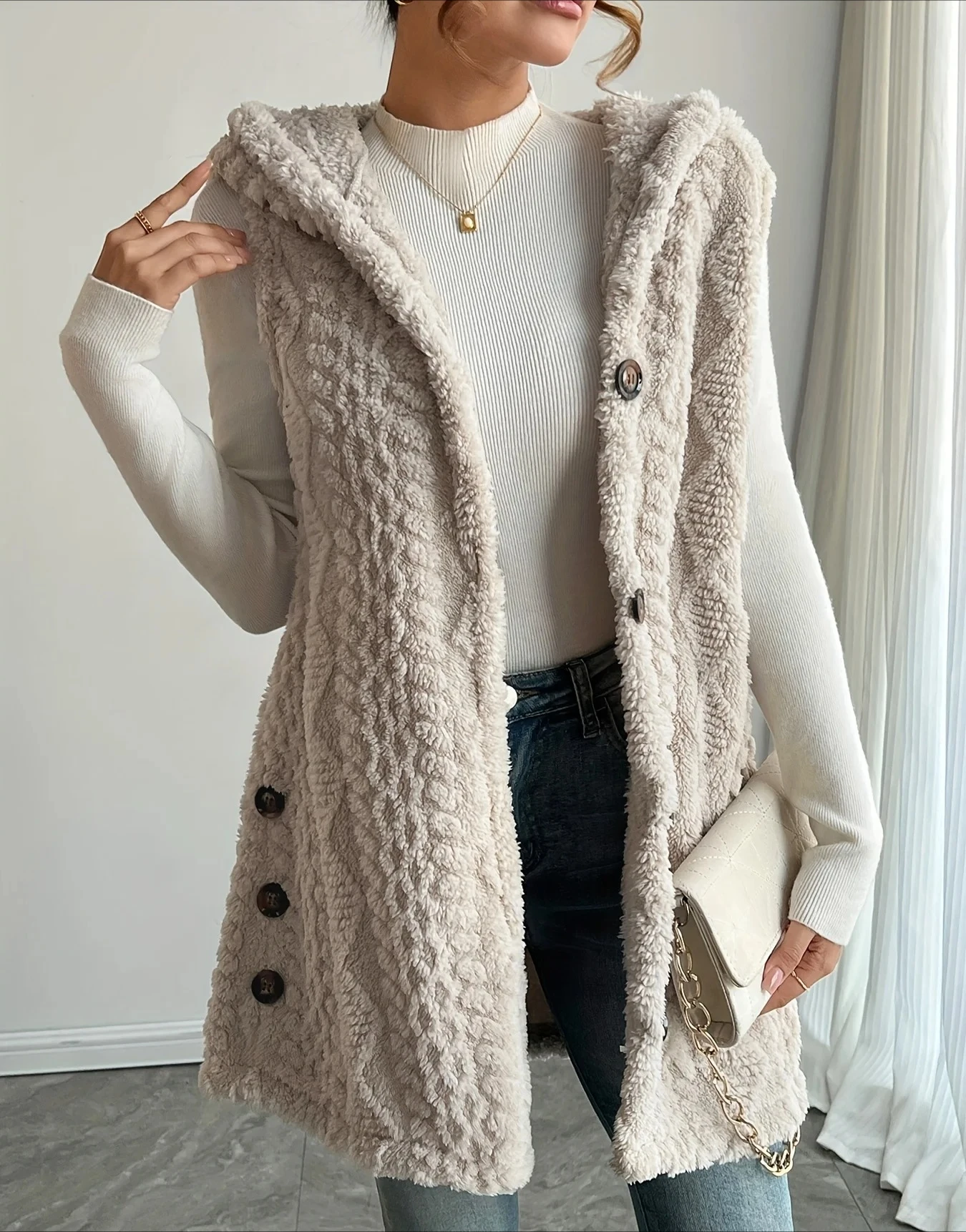 

solid color chunky knit textured fluffy hooded front open sleeveless Women'slong casual plush vest