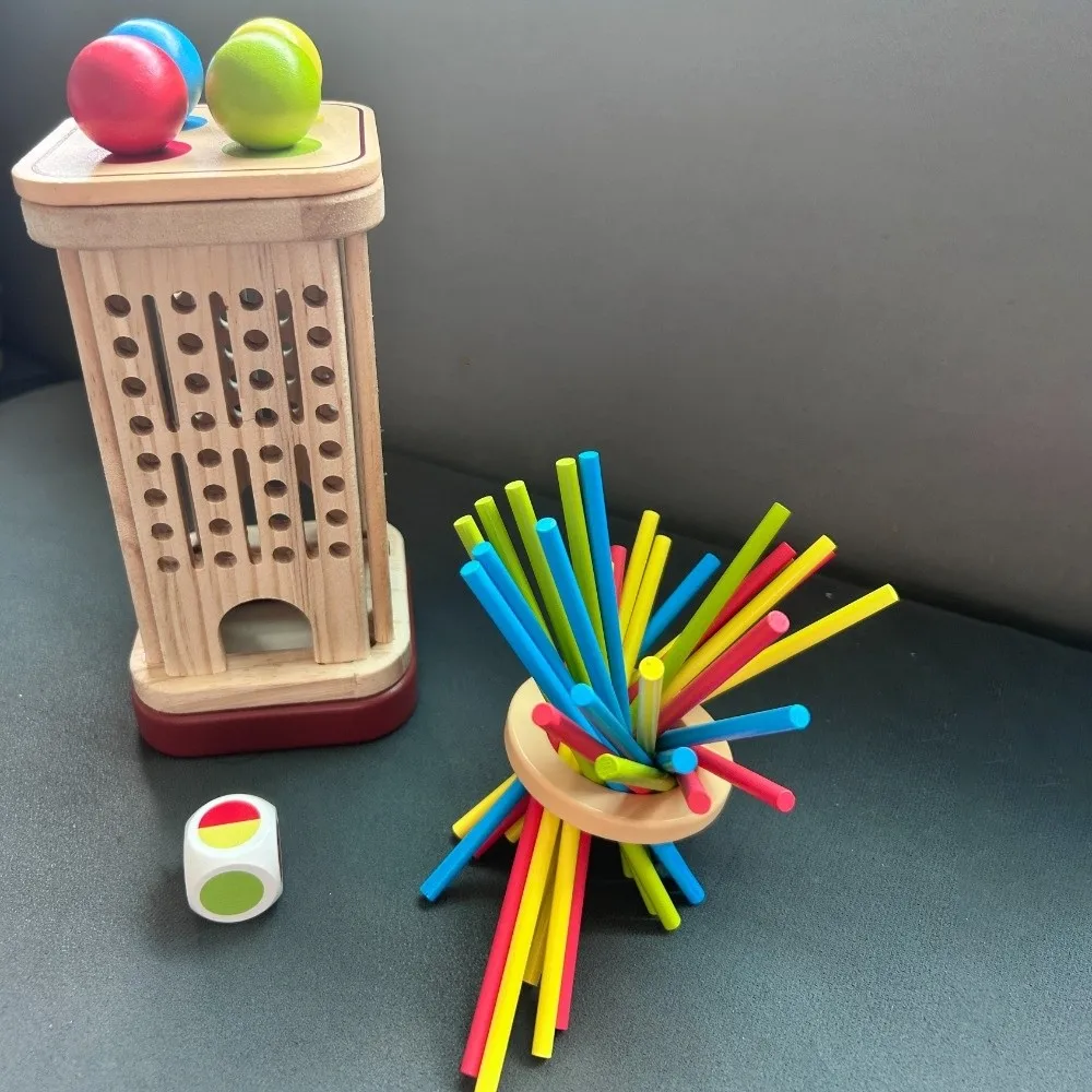 Jogo de tabuleiro divertido de madeira, material de madeira, habilidades motoras finas, jogo montessori de queda de bola, varas coloridas, treinamento de pensamento