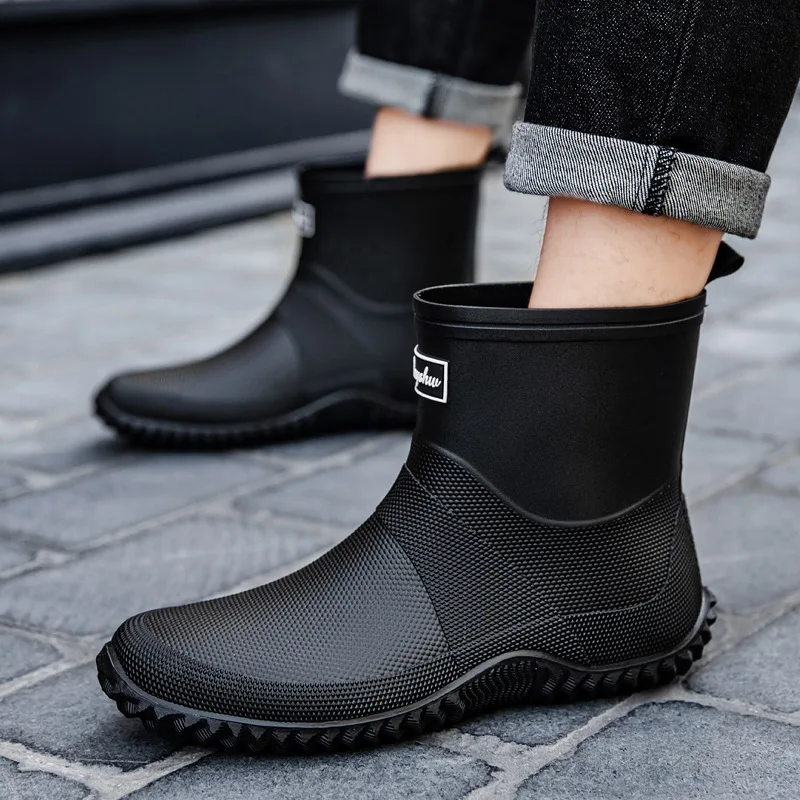 

New Men's Mid-Calf Thick Bottom Rain Boots Fashionable Fishing Kitchen Non-Slip Waterproof Car Wash Boots round Toe PVC Material
