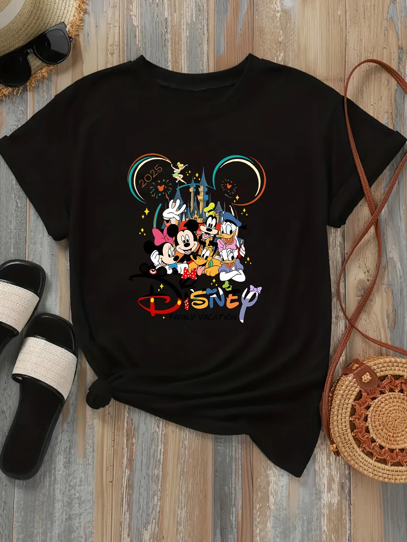 

2025 Disney Pattern Printed Women's Casual Comfortable Unique Smiling Face Black Round Neck Short Sleeve T-shirt