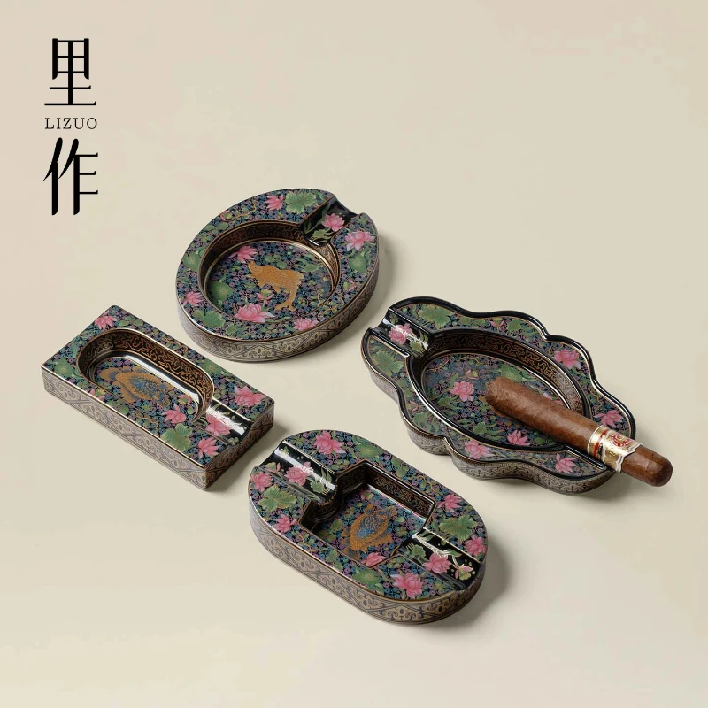 HT  Ceramic cigar tank fish algae pattern wrapping pattern Yaxu ashtray household tea table creative ashtray for gentlemen