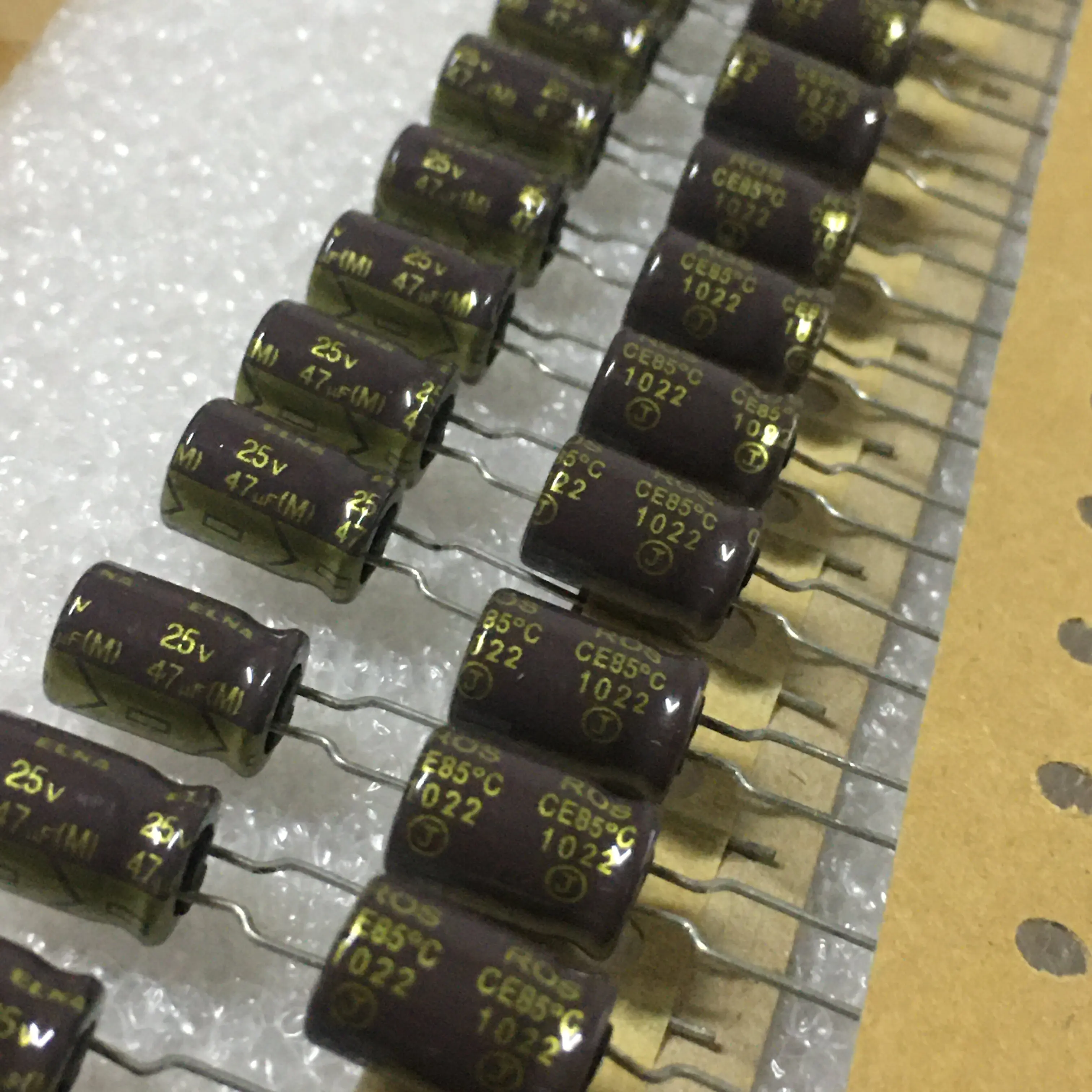 Brand new original Japanese for ELNA ROS 47UF 25V audiophile gold audio electrolytic capacitor