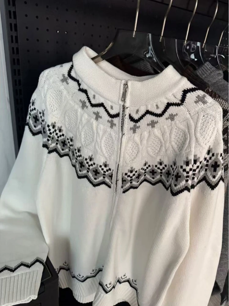 

Эстетический винтажный вязаный свитер с круглым вырезом, женский зимний белый повседневный теплый трикотаж на молнии с принтом, женская модная одежда Хепберн