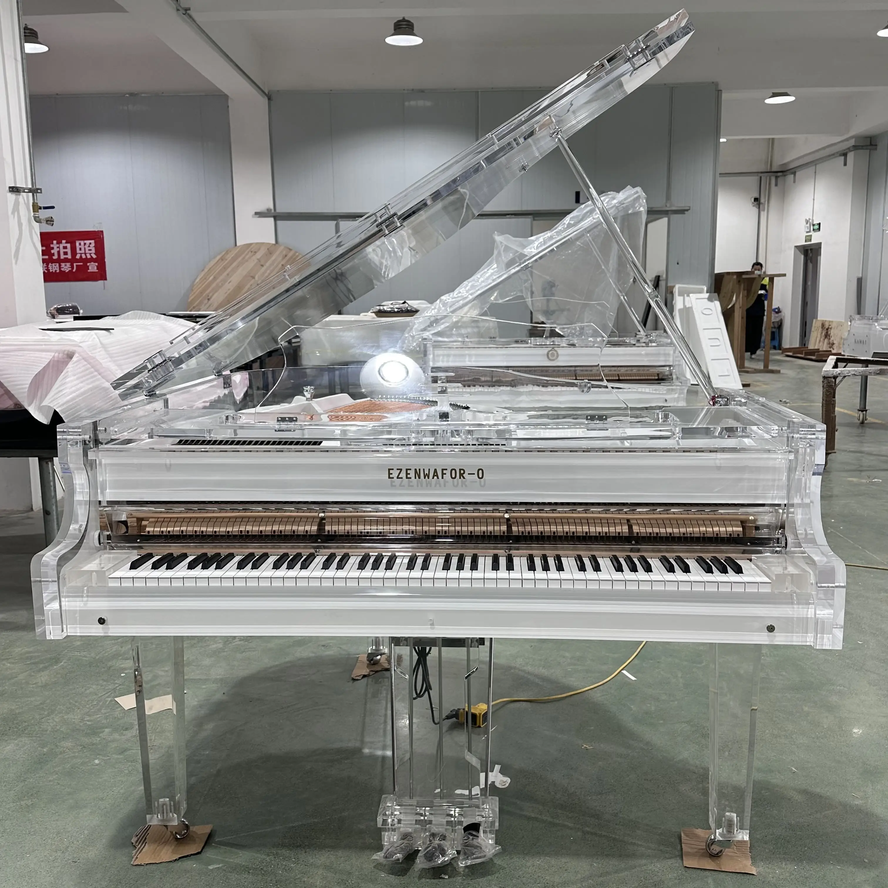 Whole Crystal Piano New Design GP150A Grand Transparent Piano with Autoplayer System