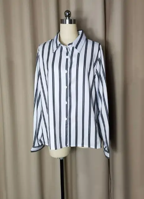 2025 Primavera/estate elegante donna sexy nuovo stile pendolarismo moda camicia ampia a righe manica lunga da donna