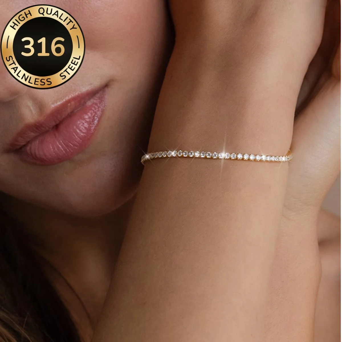 Edelstahl 2mm CZ Vergoldetes Funkelndes Tennis-Kettenarmband Hochwertige Weiße Zirkonia Einreihiges Einfaches Accessoire für Mädchen – Detail 3