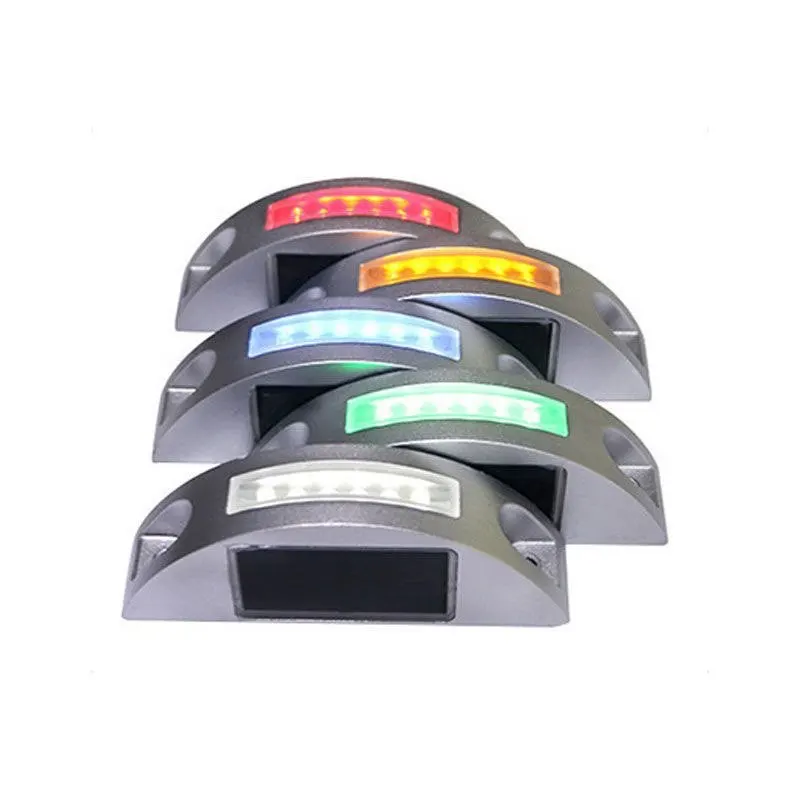 Cast aluminum crescent-shaped solar stud guardrail light, truck and car tail light flashing light, buried landscape light