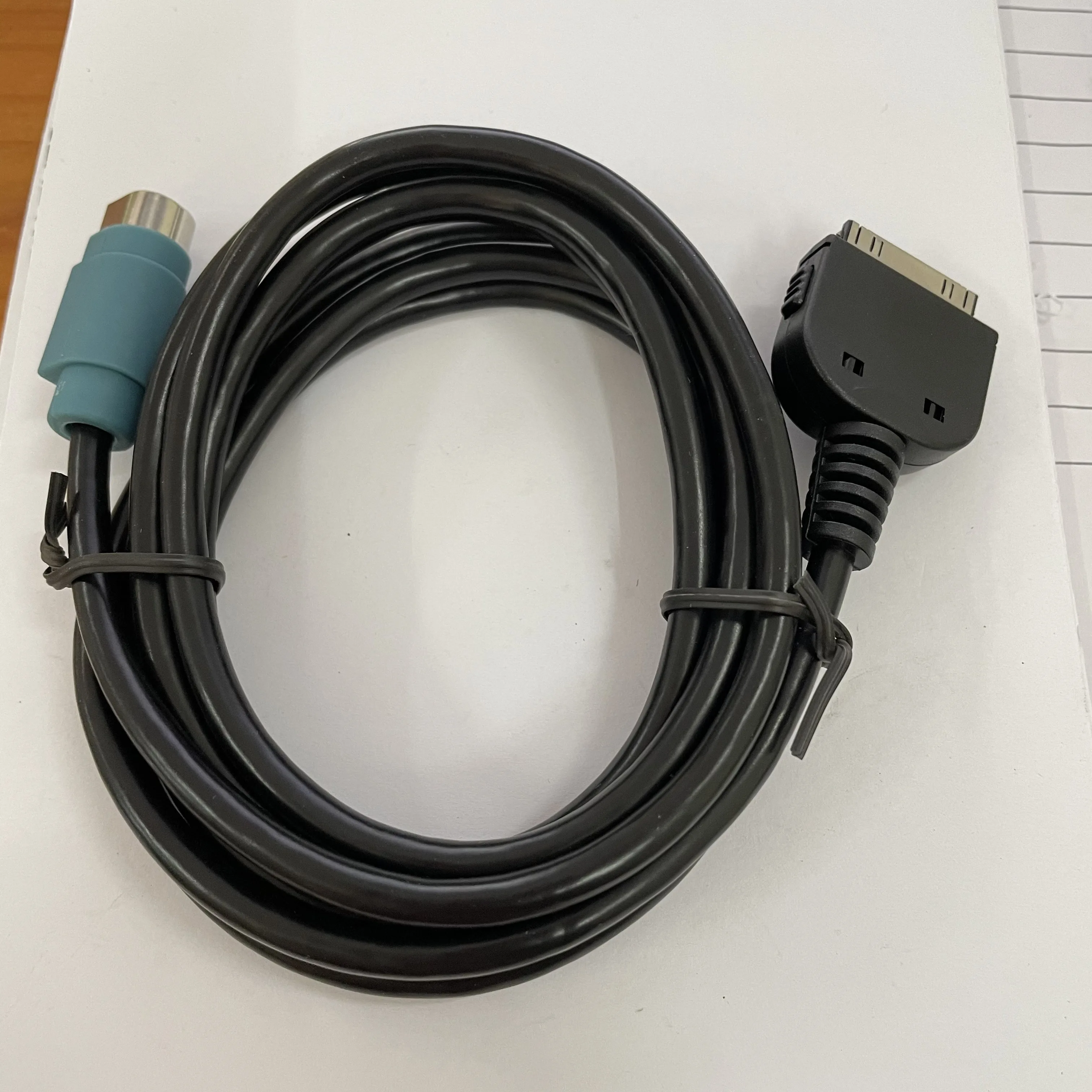 محول كابل سرعة جبال الألب كابل صوت AUX KCE-422i لأجهزة iPho. CDA-9852