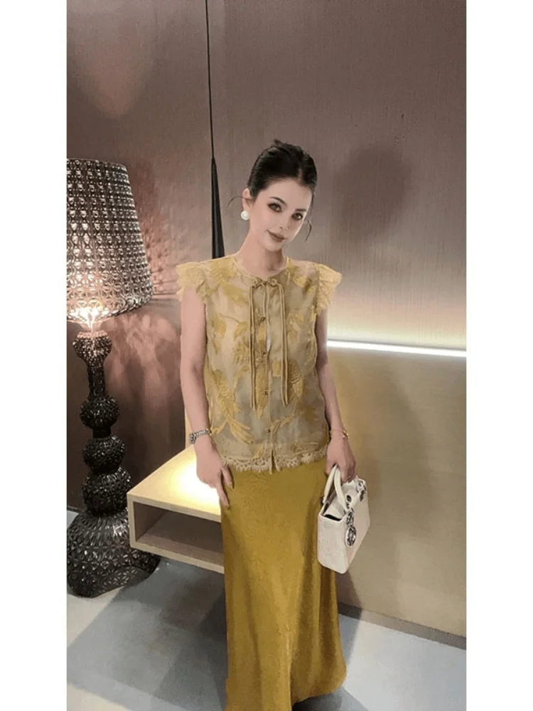 

Elegant Chinese Style Women's Fashion Set Light Luxury Dress And Vest Non-Repeating Pattern Summer Season Short Sleeve