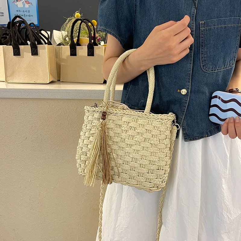 Summer Tote Bag Women Shoulder Bag Small Simple Handmade Weave Straw Bags 2024 Fashion Crossbody Bags Handbags Ladies Beach Bag