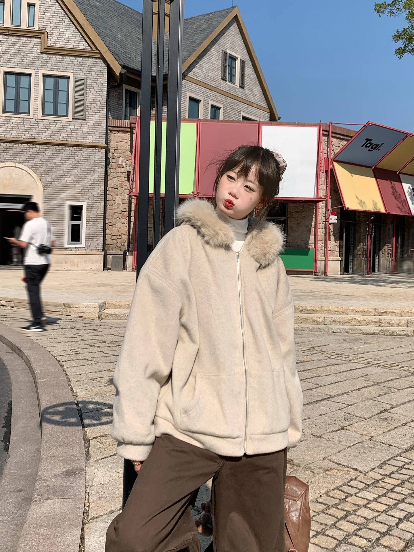 

Винтажная стеганая хлопковая куртка-кардиган на молнии с капюшоном и съемным меховым воротником для женщин, зимняя повседневная