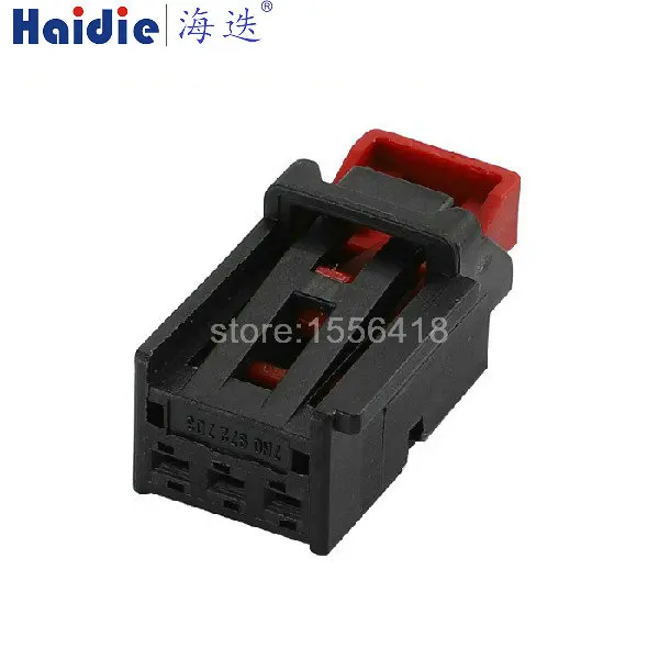 1-20 sets 3 Pin 7N0972703 5K0972713 Auto Plug Socket For  Tail lamp