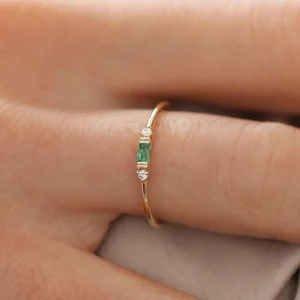 10 Main Sales Emerald Ring - №5