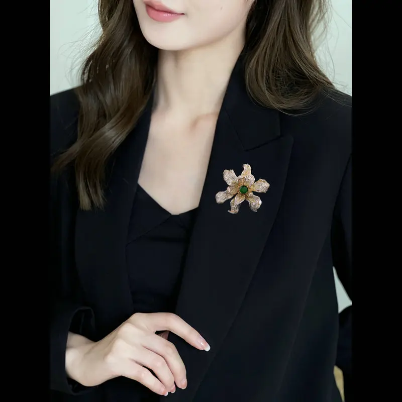 

Three-dimensional flower brooches, high-end luxury clothing pins, coats, evening gowns, overcoats and accessories 2025 new