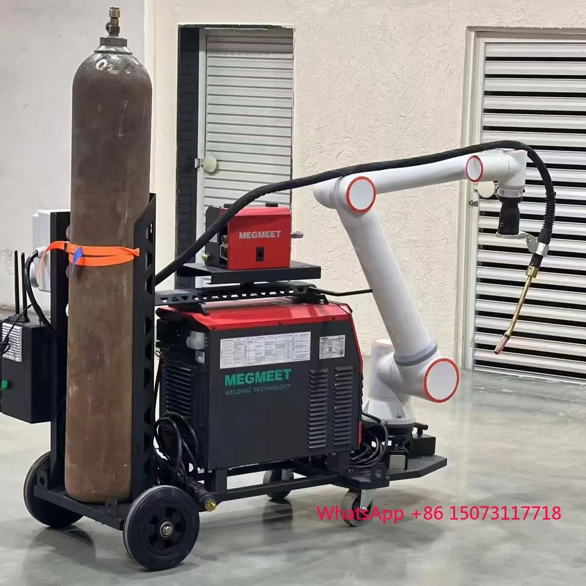 ماكينة لحام MIG أوتوماتيكية بالكامل BINGO 500A مع توافق الذراع الآلي - الاستخدام الصناعي عالي التحمل