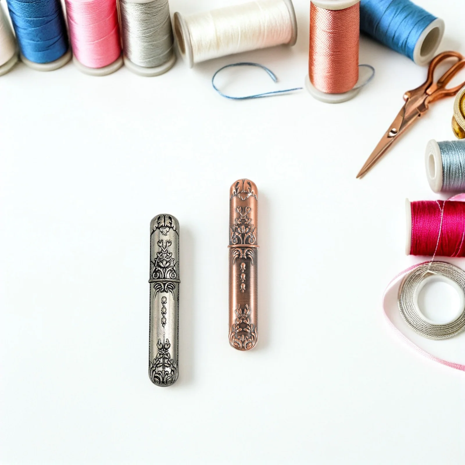 

2Pcs Vintage Sewing Needle Keeper Sturdy Alloy Needle Storage Container for Embroidery Knitting Machine Needles Small