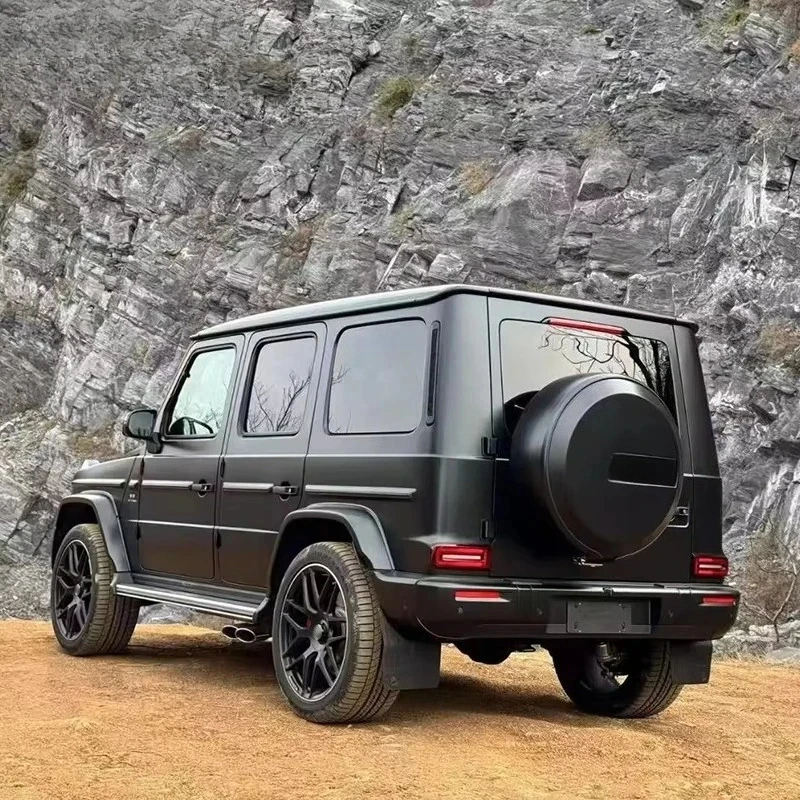 

Заводской комплект обвесов для G-Class W463 (обновление с старой версии на новую 2025 года), металлический комплект бамперов, передний бампер, решетка радиатора, капот, фары