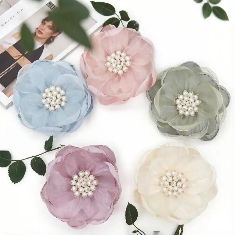 5 Stücke Nähstoff 3D Chiffonblume Chiffonperlen Zentrum Künstliche Blume Schuhdekoration Gebrannter Rand DIY Nähapplikation – Detail 4